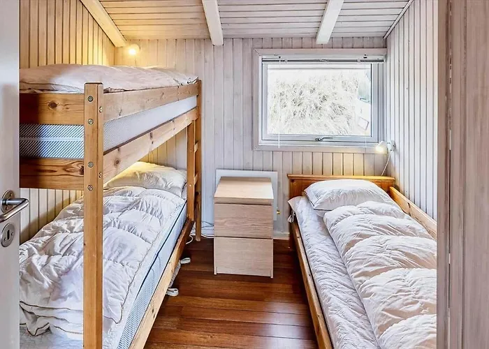 Ve397-vejers-strand-bjaergevej-1 *